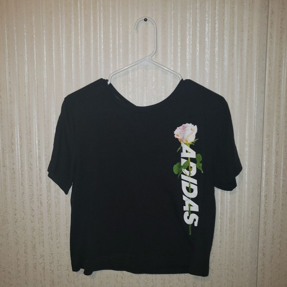 Young adult crop top